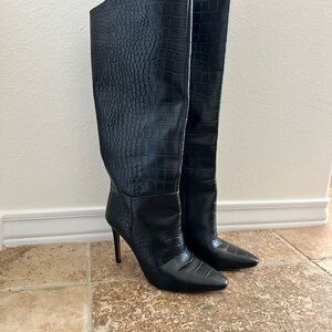 Vince Camuto Black Croc-Patterned Heeled Boots